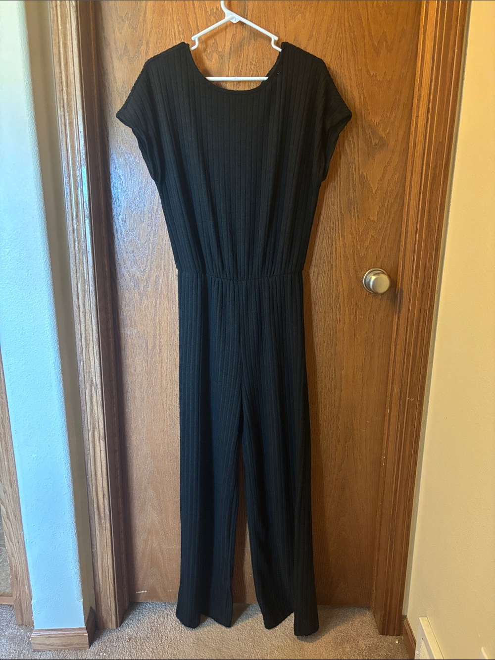SHEIN Black Ribbed Short-Sleeve Wide-Leg Jumpsuit